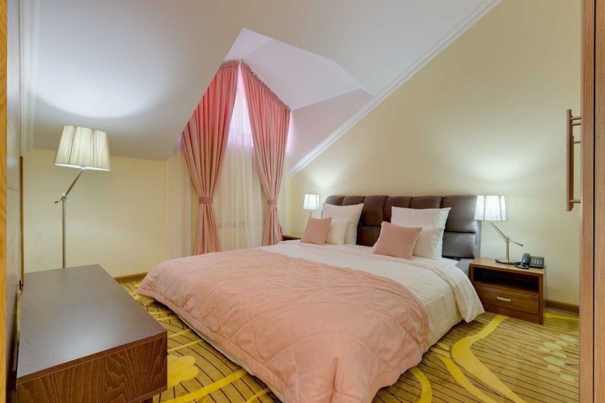 Beis Spa Hotel Resort Almaty Eksteriør bilde